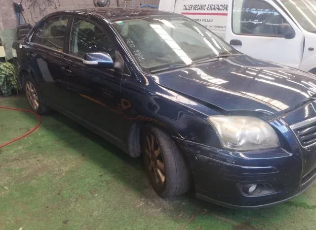 Despiece Toyota Avensis Berlina (T25)