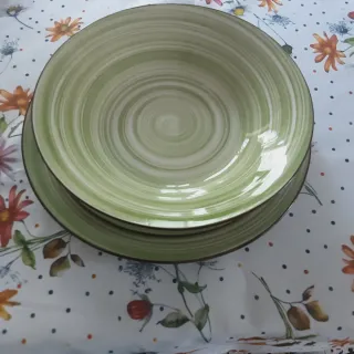 Set 18 pezzi piatti ceramica per 6 persone