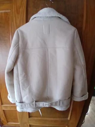 Chaqueta Zara Invierno Talla M Beige