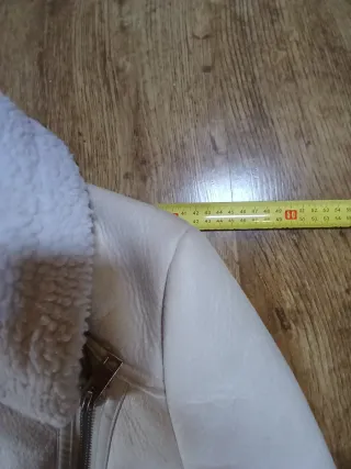 Chaqueta Zara Invierno Talla M Beige