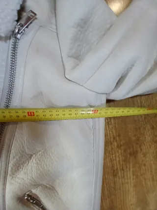 Chaqueta Zara Invierno Talla M Beige