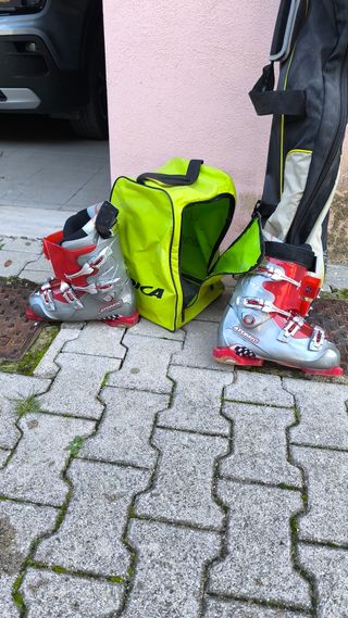 Borsa porta sci Fischer, sci RC4 + scarponi Atomic