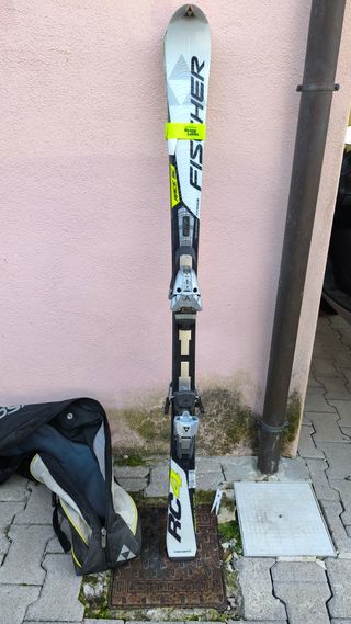 Borsa porta sci Fischer, sci RC4 + scarponi Atomic