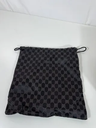 Gorra Gucci x Balenciaga Negra