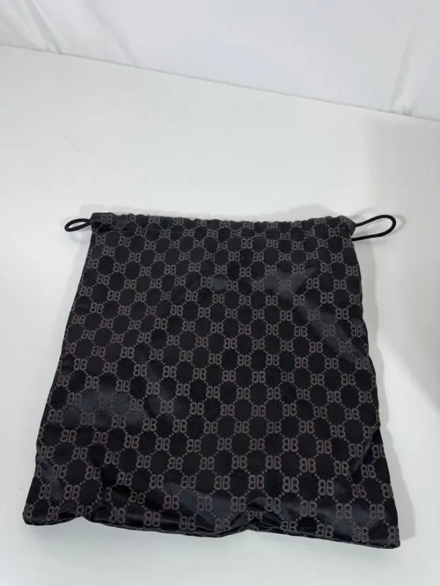 Gorra Gucci x Balenciaga Negra