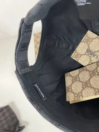 Gorra Gucci x Balenciaga Negra