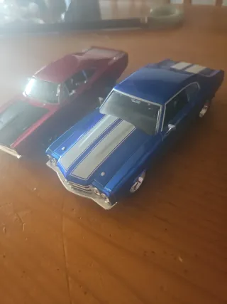 2 Coches a Escala 1/24 Chevelle y Charger
