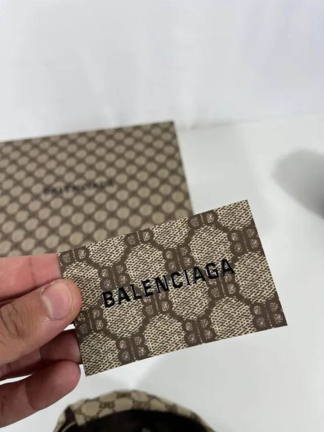 Gorra Gucci x Balenciaga Beige/Marrón
