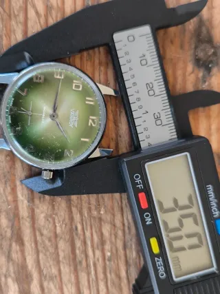 Reloj Vanroy Suizo Verde - 35mm