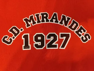 Sudadera C.D. Mirandés 1927 Roja