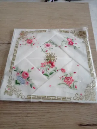 5 Pañuelos bordados mujer