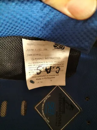 Casco de montar caballo IRH