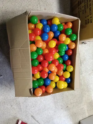 Bolas de plástico para niños 6 cm