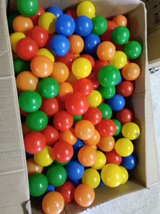 Bolas de plástico para niños 6 cm