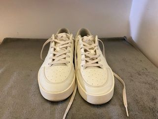 Adidas Mullaly low brancas