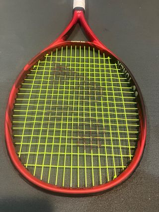 YONEX VCORE 98 Raqueta Tenis. Flame Red.