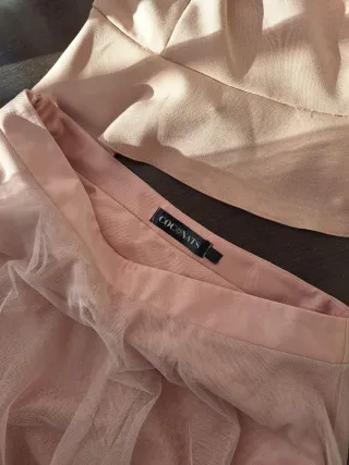 Conjunto Top y Falda Rosa Elegante