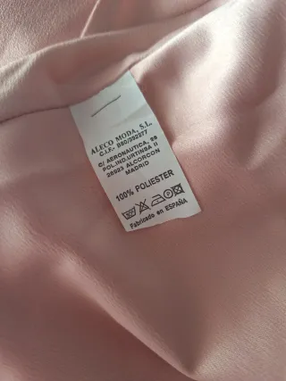 Conjunto Top y Falda Rosa Elegante