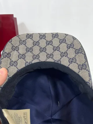 Gorra Gucci Beige y Roja