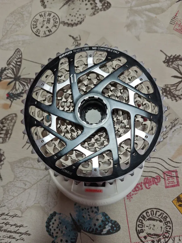 Cassette Piñones SRAM 11V 11-42