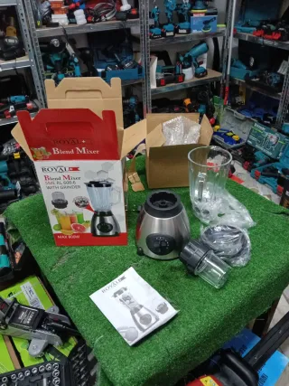Frullatore Royal 800W con Grinder