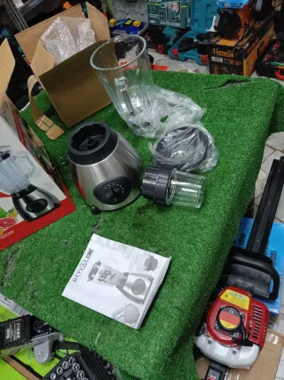 Frullatore Royal 800W con Grinder