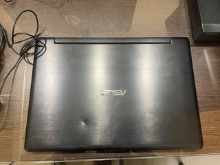 Ordenador ASUS negro **precio negociable