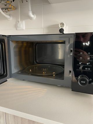 Microondas Taurus 25L Negro