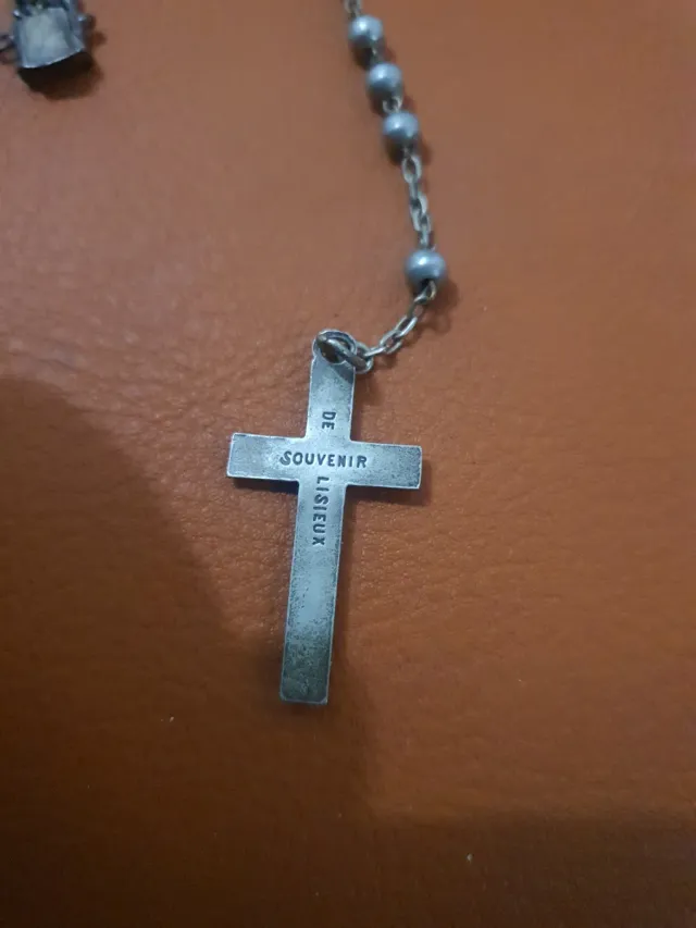 Rosario d'argento e braccialetto