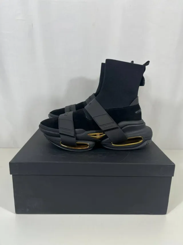 Zapatillas Balmain Negras y Doradas