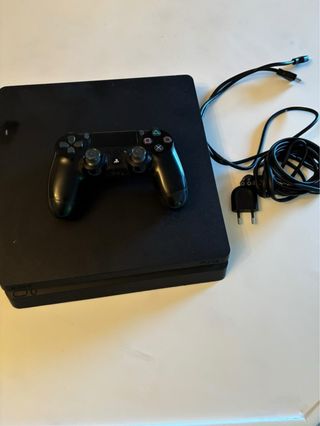 PS4 Slim Negra + Mando y Cables