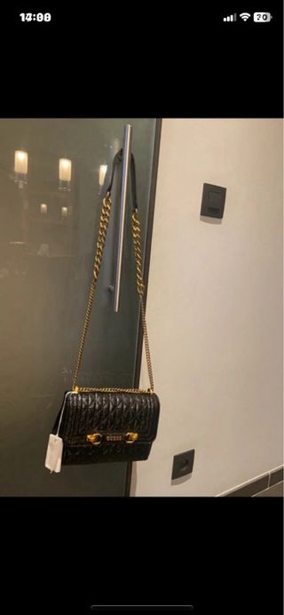 Bolso Guess Negro Brillos Dorado
