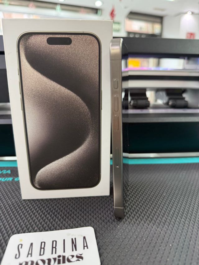 IPHONE 15 PRO 256GB SEMI NUEVO