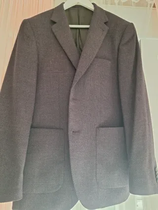 Americana morado oscuro hombre