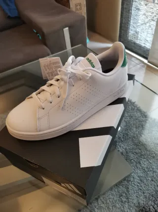 Zapatilla Adidas Blanca y Verde