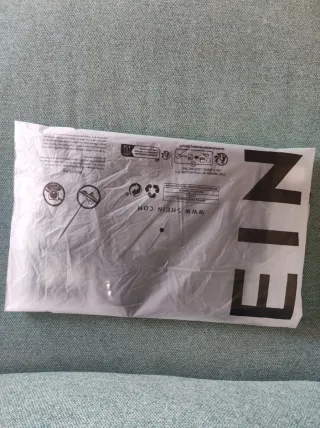 Pantalones cortos polipiel