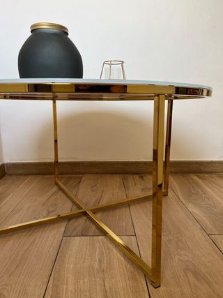 Tavolo da centro effetto marmo bianco e oro