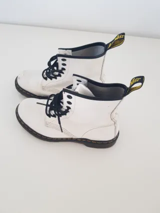 Botines Dr. Martens Blancos