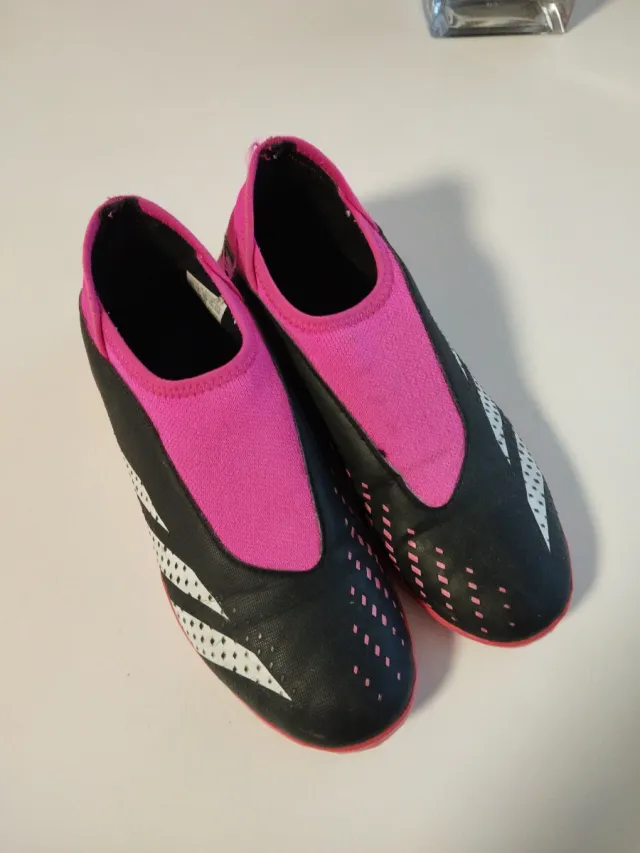 Zapatillas Adidas Predator Futbol Negro/Rosa