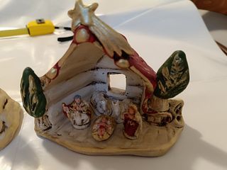 Presepe terracotta decorato a mano oro rosso