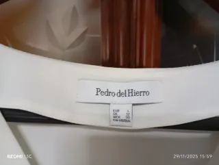 Blusa blanca sin mangas