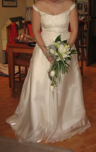 Vestido de Novia color champan