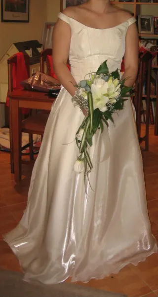 Vestido de Novia color champan