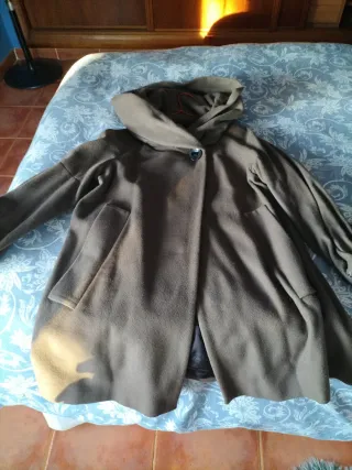 Abrigo lana marrón mujer con capucha