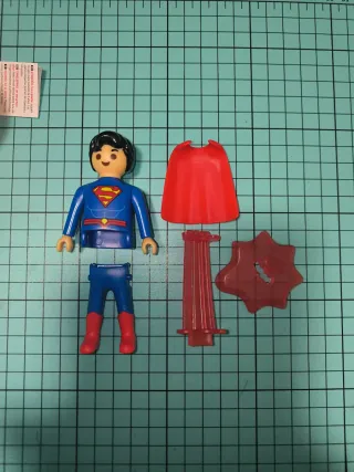 Superman Kinder Sorpresa maki