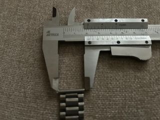 Correa de reloj de acero plateado