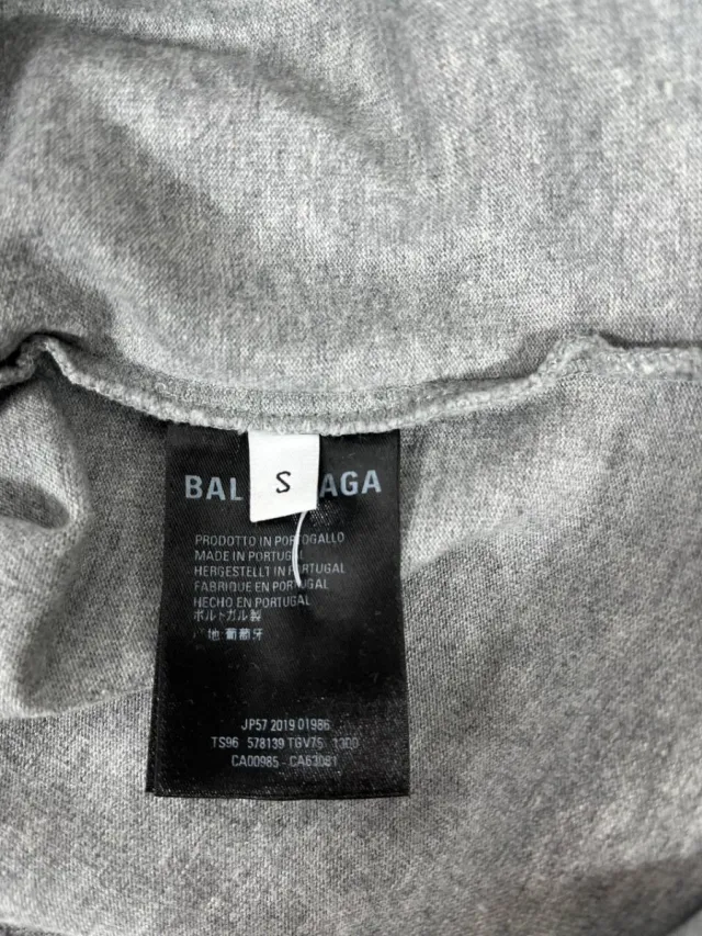 Camiseta Balenciaga Gris Logo