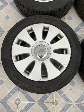 Llantas Audi 16” con Neumáticos al 90%