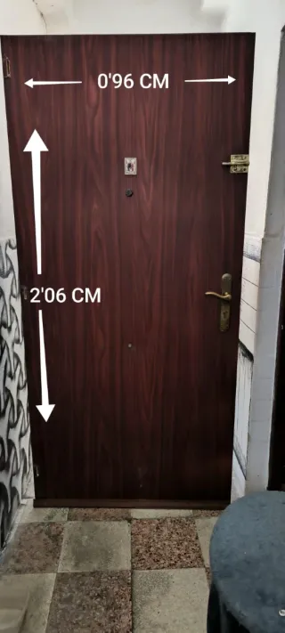 Puerta interior blanca