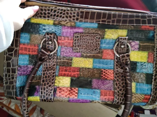 Bolso Multicolor con Diseño Patchwork